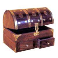 AT-WBX-16 Wooden Box