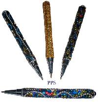 Studded Lac Pens