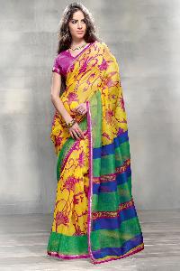 Women Oracle Unstitched Bridal Saree, Saree Length : 5.5 m (separate blouse  piece), Pattern : Temple at Rs 6,995 / Piece in Surat