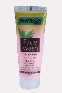 Soft Touch Face Wash(chamomile,Aloevera,Tea Tree)(pink)
