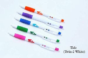 Colored Pen Set