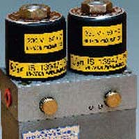 5/2 Way Pilot Operated Double Coil Solenoid Valve