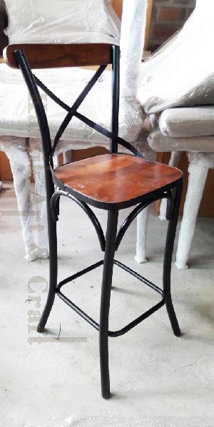 Crossback chair with wooden top