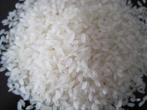 100 % Broken Medium Grain Rice