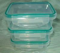 Plastic airtight container