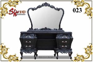 023 Wooden Dressing Table