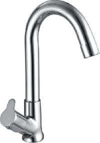Swan Neck Cock with Swivel Spout
