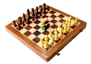 Wooden Magnetic Chess
