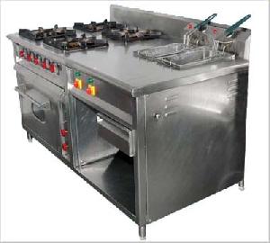 Kitchen 4 Burner Gas Stove With Deep Fat Fryer