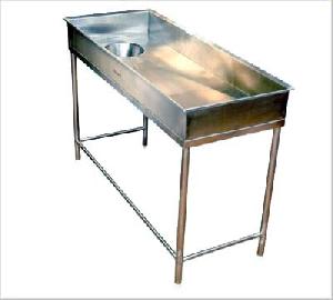 Solid Dish Landing Table