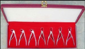 7 Pcs Extracting Forceps Set
