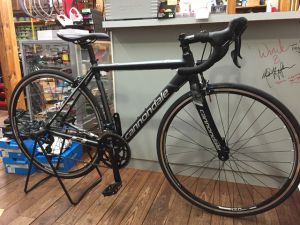 2016 Cannondale CAAD8 Sora 2016 Cannondale CAAD8 Sora