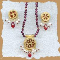 381 Thewa Jewellery