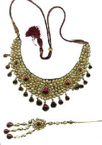 Traditional Necklace-02