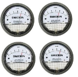 OMICRON Differential Pressure Gauge