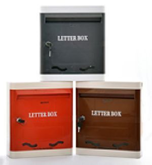 Letterbox for Gate