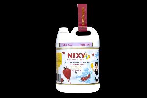 Nixy Strawberry Liquid Glass & Surface Cleaner