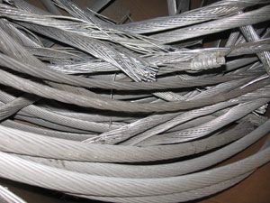 Enameled Aluminum Wire Scrap, Packaging Type : Silver