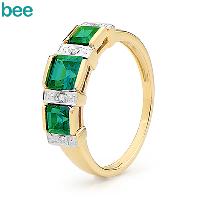 Royal Princess Emerald Eternity Ring