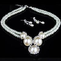 pearls jewelry