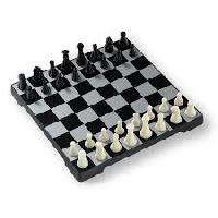 magnetic chess