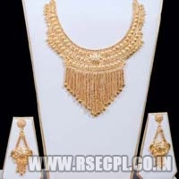 Fashion Necklace Set with Earrings