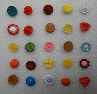garment plastic buttons