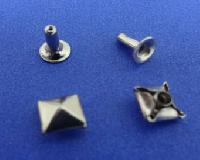 Pyramid  Rivet