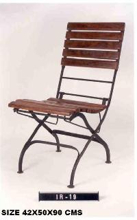 Iron Chairs - Ir 019