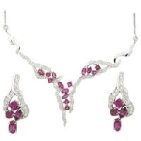 Fancy Necklace Set