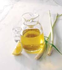 Organic lemongrass oils