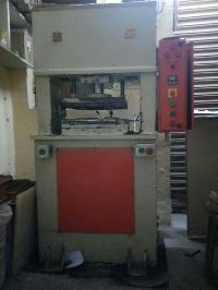 S. B. Engg. Works Light White 240V Electric 1-3kw automatic hydraulic embossing machine