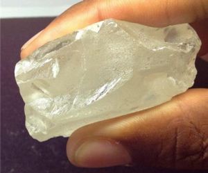 Rough Uncut Diamond, Gemstone Color : Colourless, White