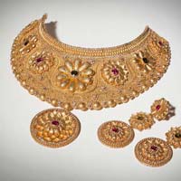 Designer Gold Necklace Set