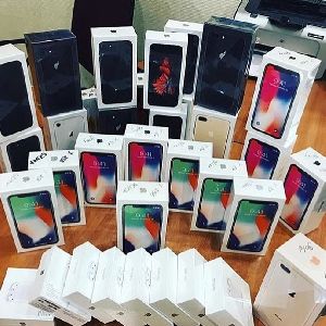 Apple iphone X 64/256GB Unlocked Buy 2 Get 1 Free X-Mas and New Year Sales Promo