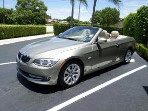 2011 BMW 328i Car