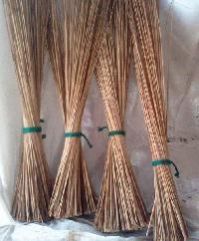 Coconut Broom Stick, Packaging Type : Brown, Length : 120cm