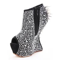 Chic Rivet Rhinestone Sheepskin Peep Toe Ladies Wedge Shoes