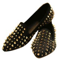 Fabulous Round Toe Spikes Decoration Loafers For Women