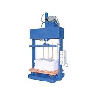 hydraulic baler