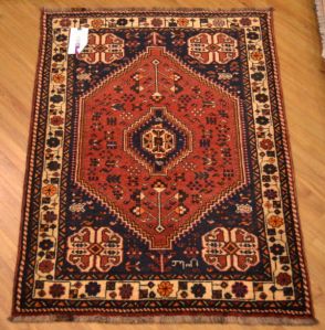1x1m Qashqai Rug
