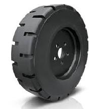 solid rubber tire