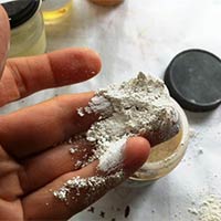 Powdered White Chalk Powder, Packaging Type: Packet at Rs 6/kilogram in  Faridabad