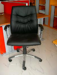 Rigid Executive Chair