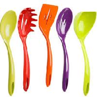 plastic utensils