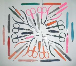 Colored Beauty Instruments