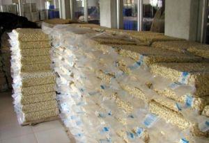 Raw Cashew Nuts,  Packaging Type : Pouch, Pp Bag