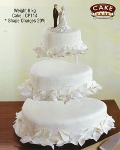 3 Tier Heart Shape Cake With Stand