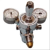 Oxygen Regulator