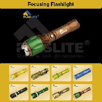 Focus Flashlight